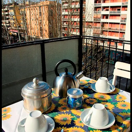 Domus Roma Vacanze - Qui Staremo Bene Exterior foto