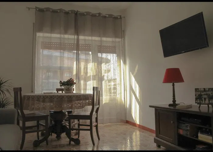 Domus Roma Vacanze - Qui Staremo Bene